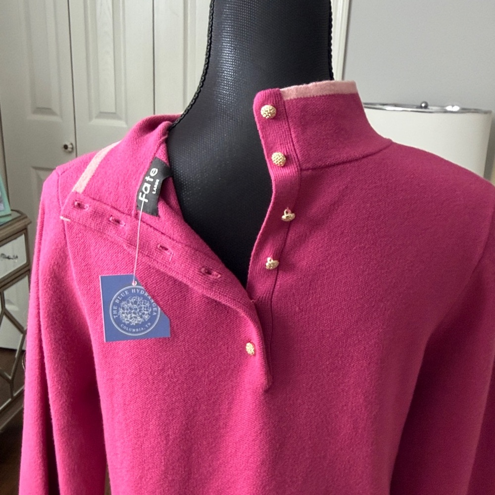 FATE Pink Mock Neck Knit Dress w/ Pockets & Gold Buttons NWT - Picture 9 of 10